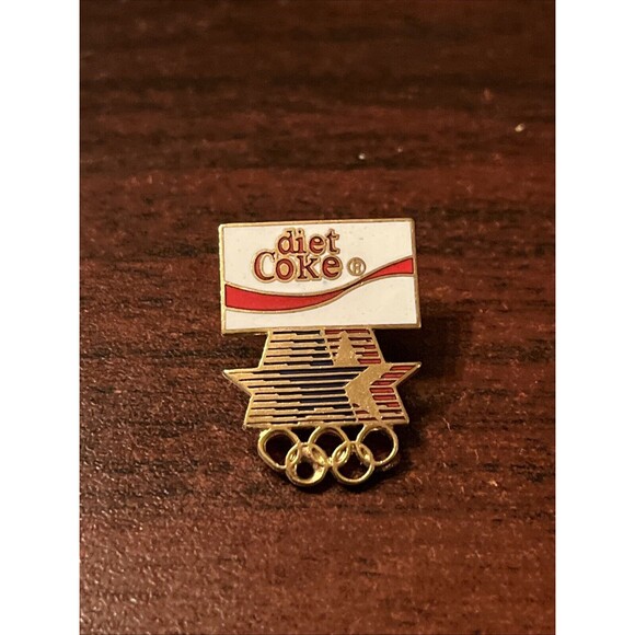 1984‎ Los Angeles Olympics Team USA Diet Coke Lapel Hat Pin - Picture 1 of 3